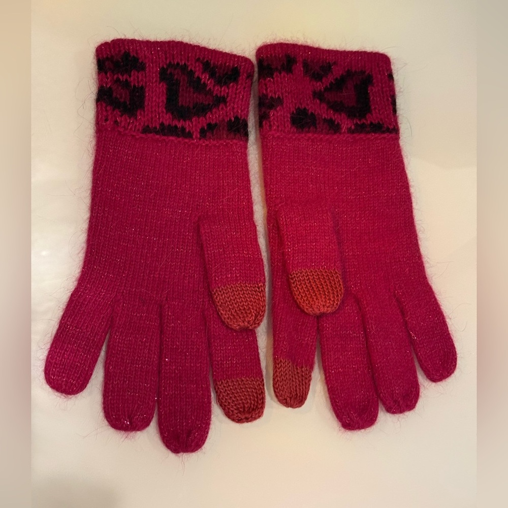 GLOVES
Coach Size: OS - Picture 3 of 6